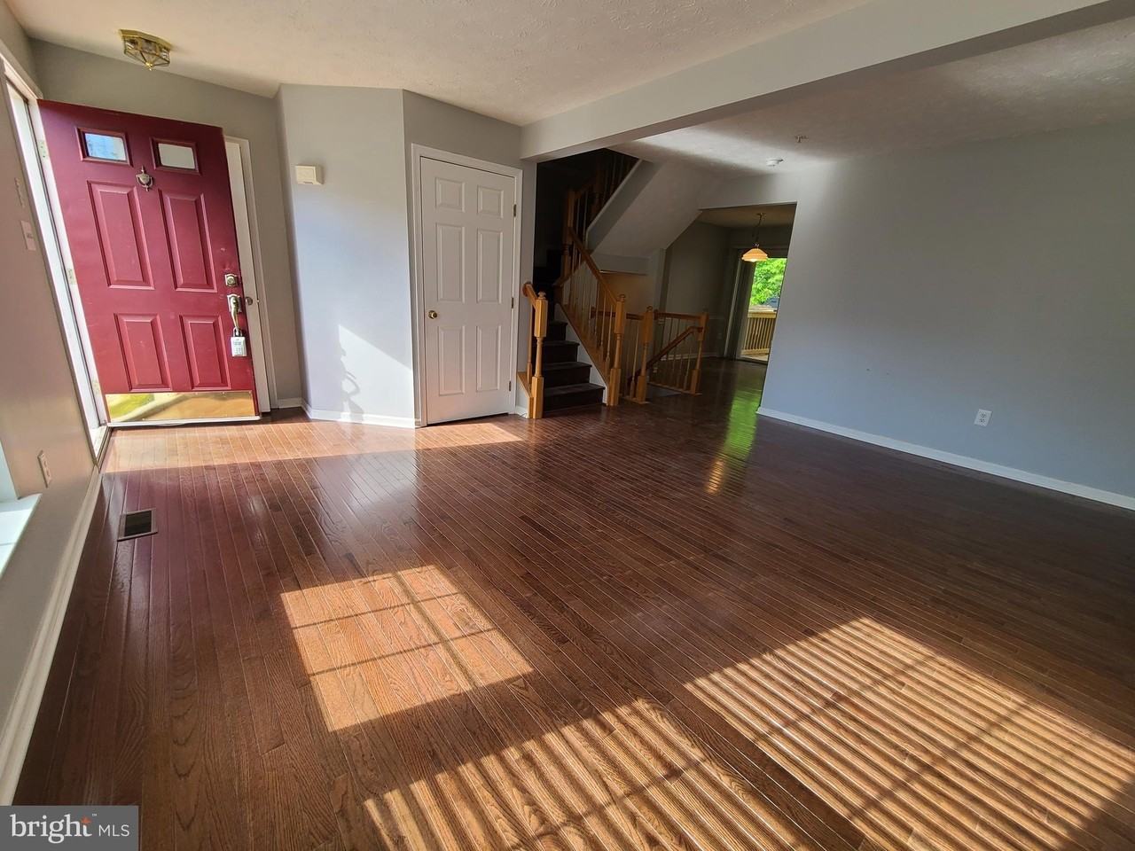 2718 Thornbrook Ct - Photo 6 of 14