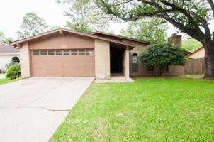 featured image of 18110 Navajo Trail Dr