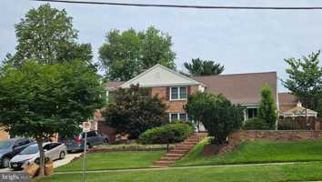 featured image of 8001 Postoak Rd