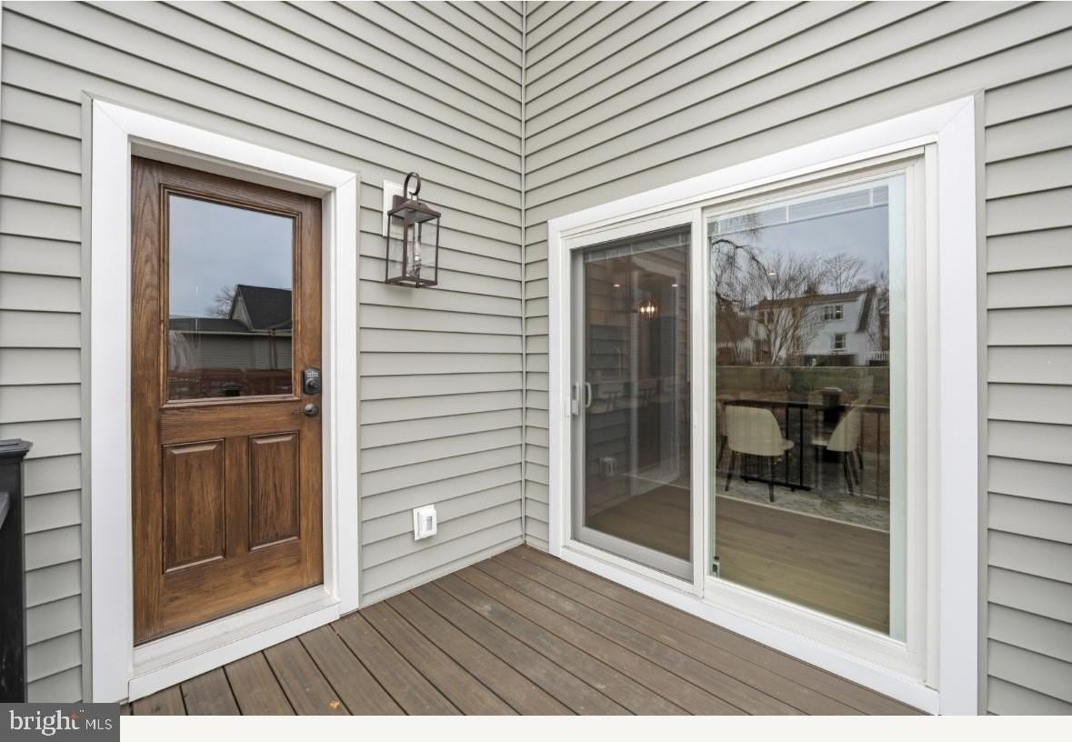 1833 W High St - Photo 6 of 44