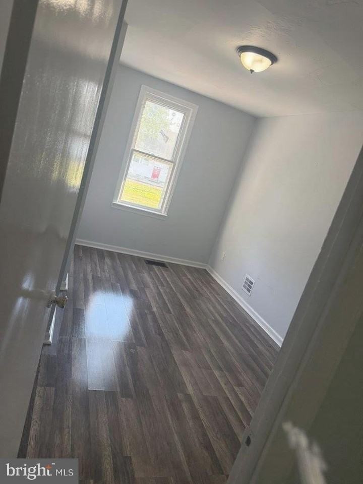 8 Belvidere St - Photo 5 of 6