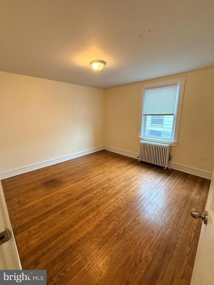 119 S Furnace St - Photo 7 of 12