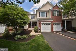 featured image of 2475 N Whittmore St