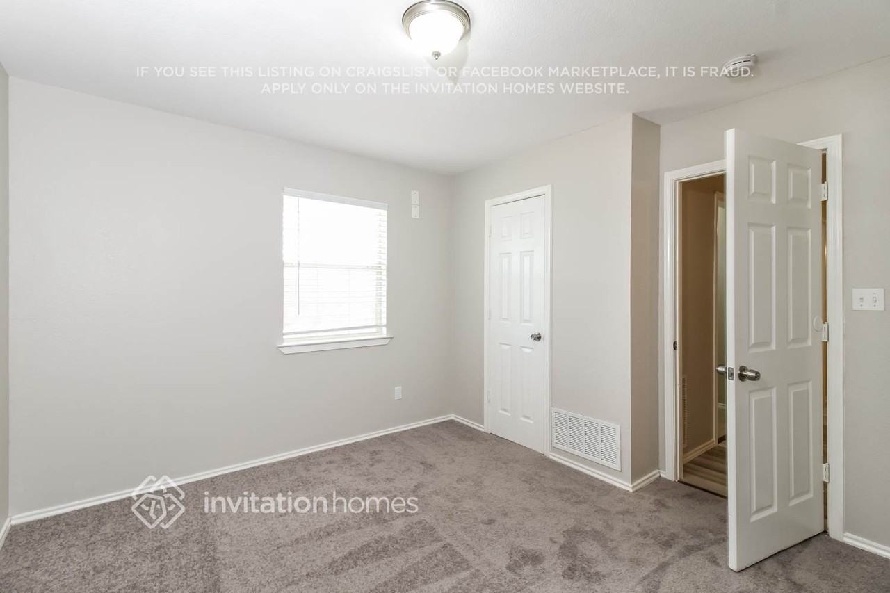 813 Valley View Dr - Photo 6 of 12