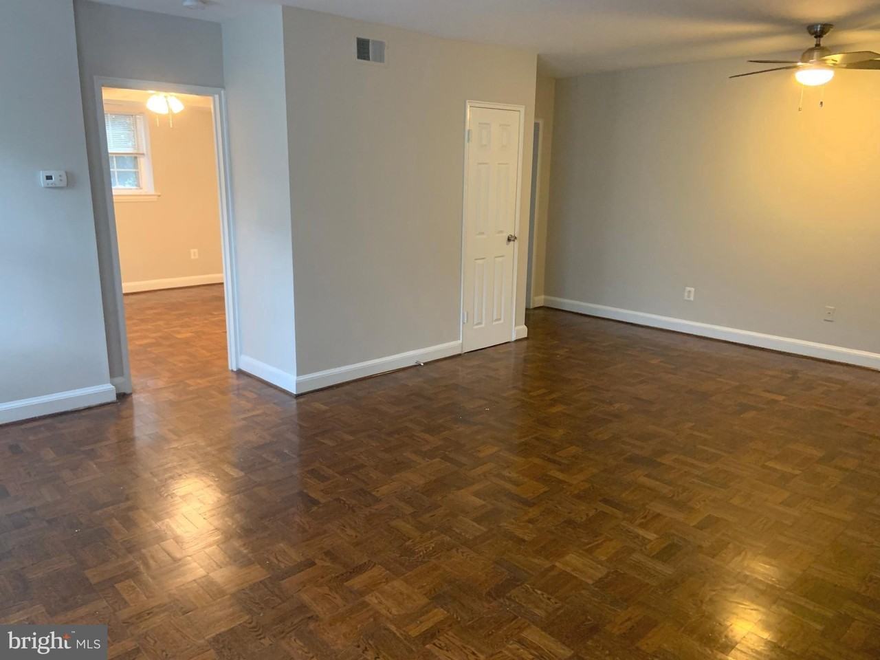 1305 N Ode St #304 - Photo 6 of 28