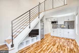 10237 Stratford Ave #B - Photo 1 of 1