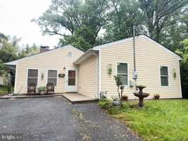 featured image of 7135 Oak Ridge Rd