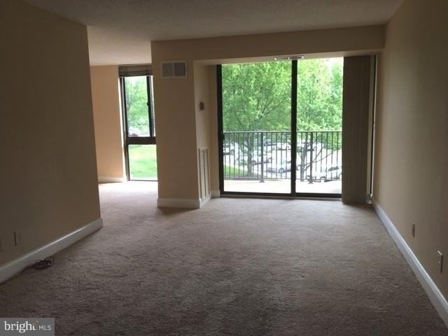 2300 Pimmit Dr #204 - Photo 2 of 18