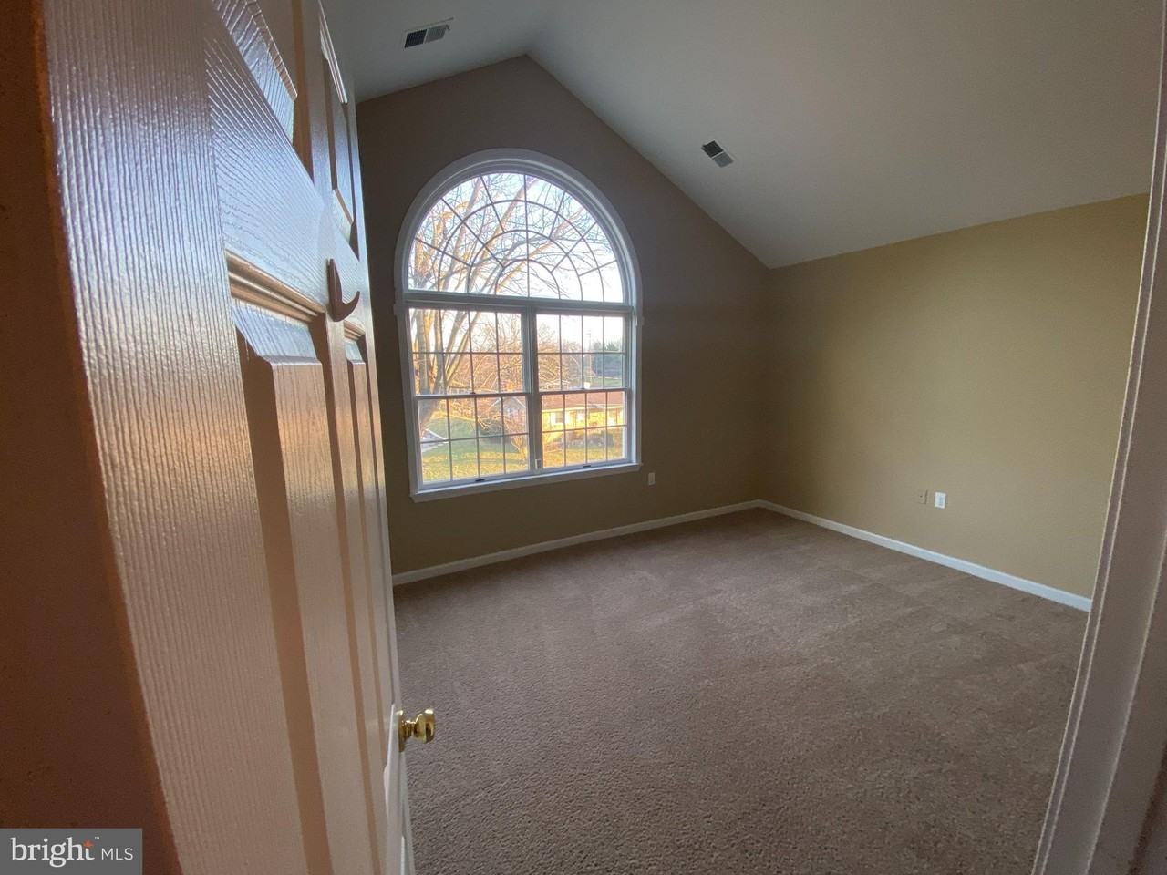 47 Pikeview Dr - Photo 4 of 28