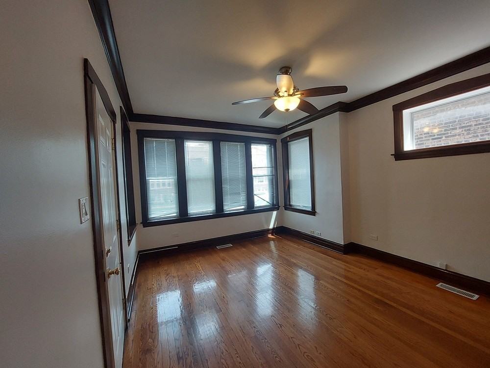 1624 S 48th Ct ##1 - Photo 4 of 28