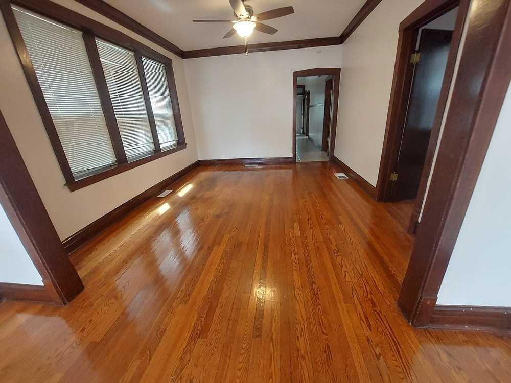 1624 S 48th Ct ##1 - Photo 6 of 28