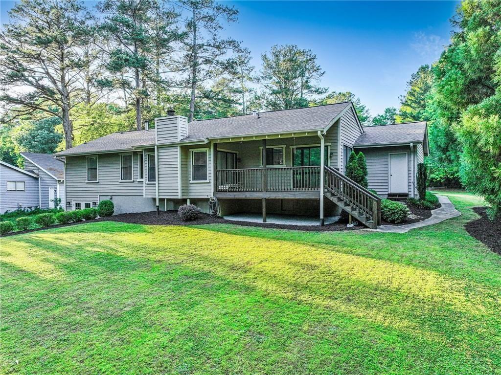 2755 Wendy Ln - Photo 5 of 25