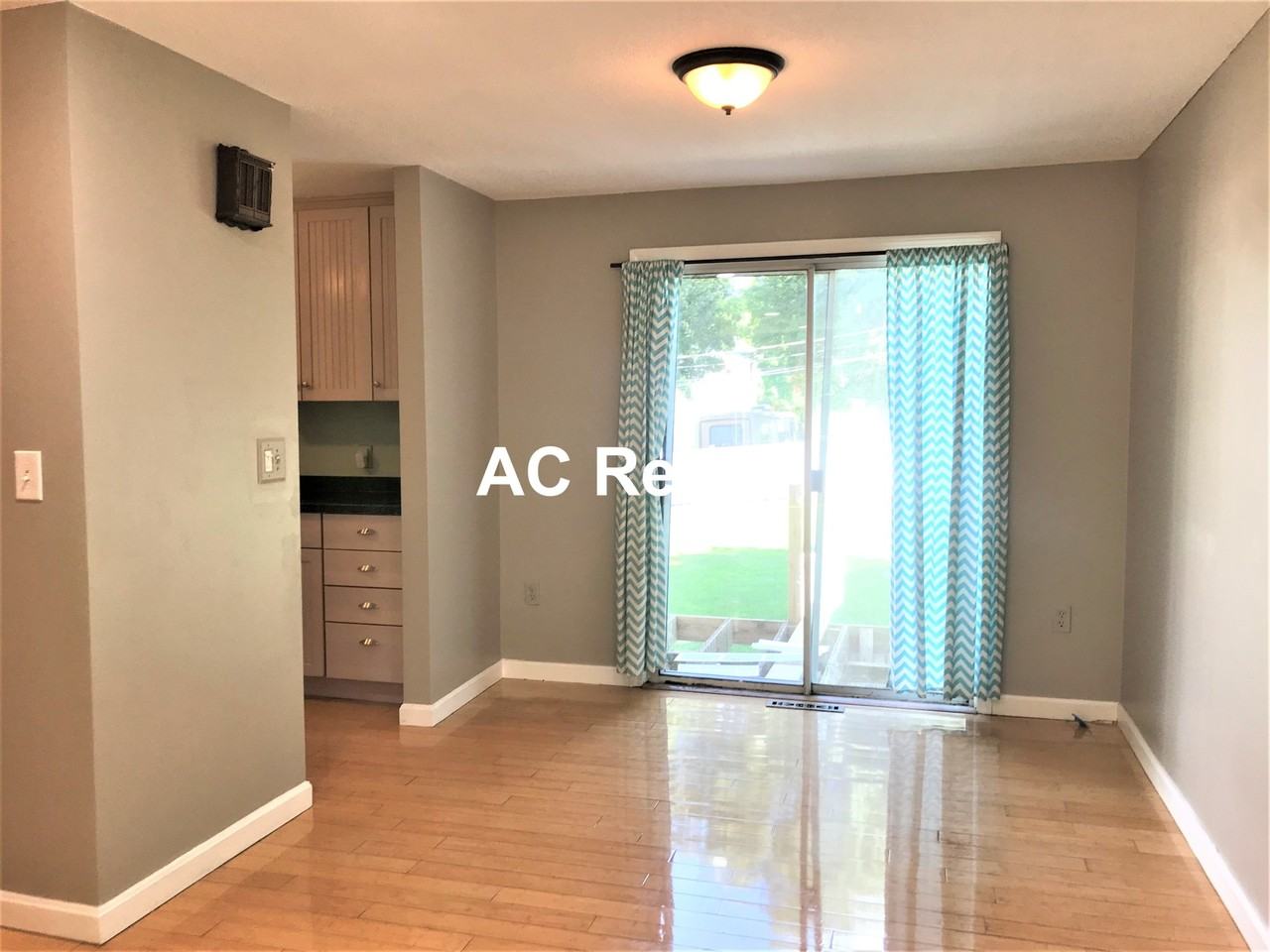 16 Mt Vernon St - Photo 5 of 22