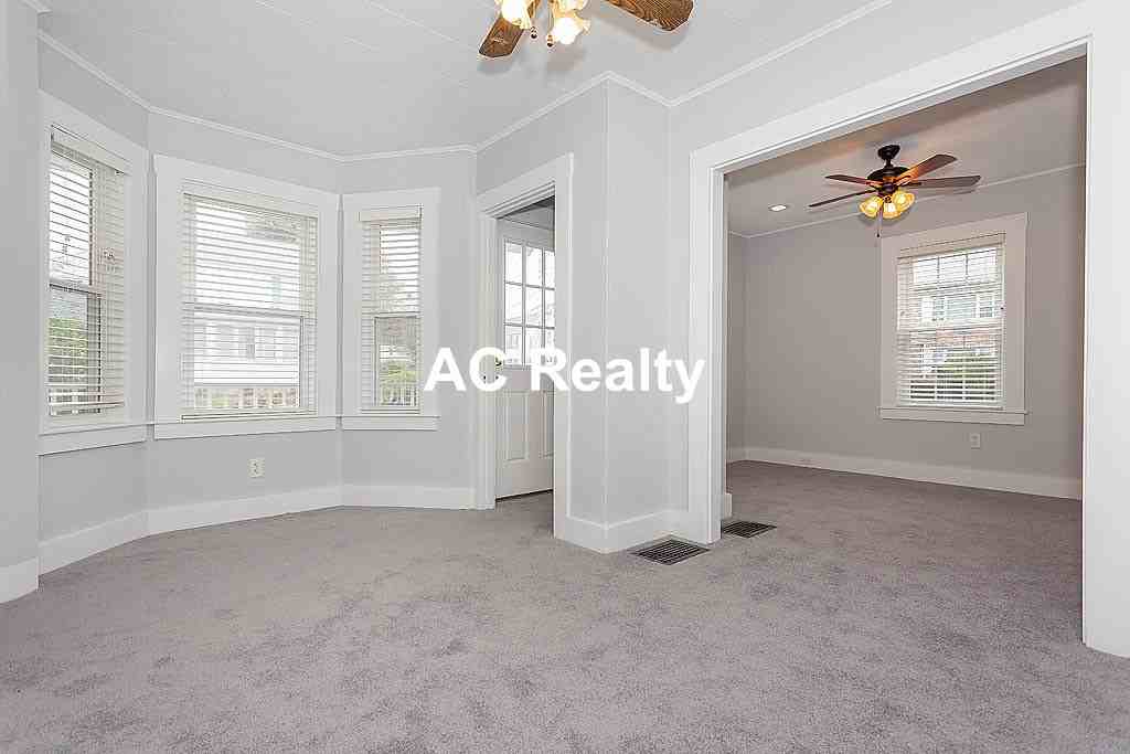 10 Kilby St #10 - Photo 5 of 15