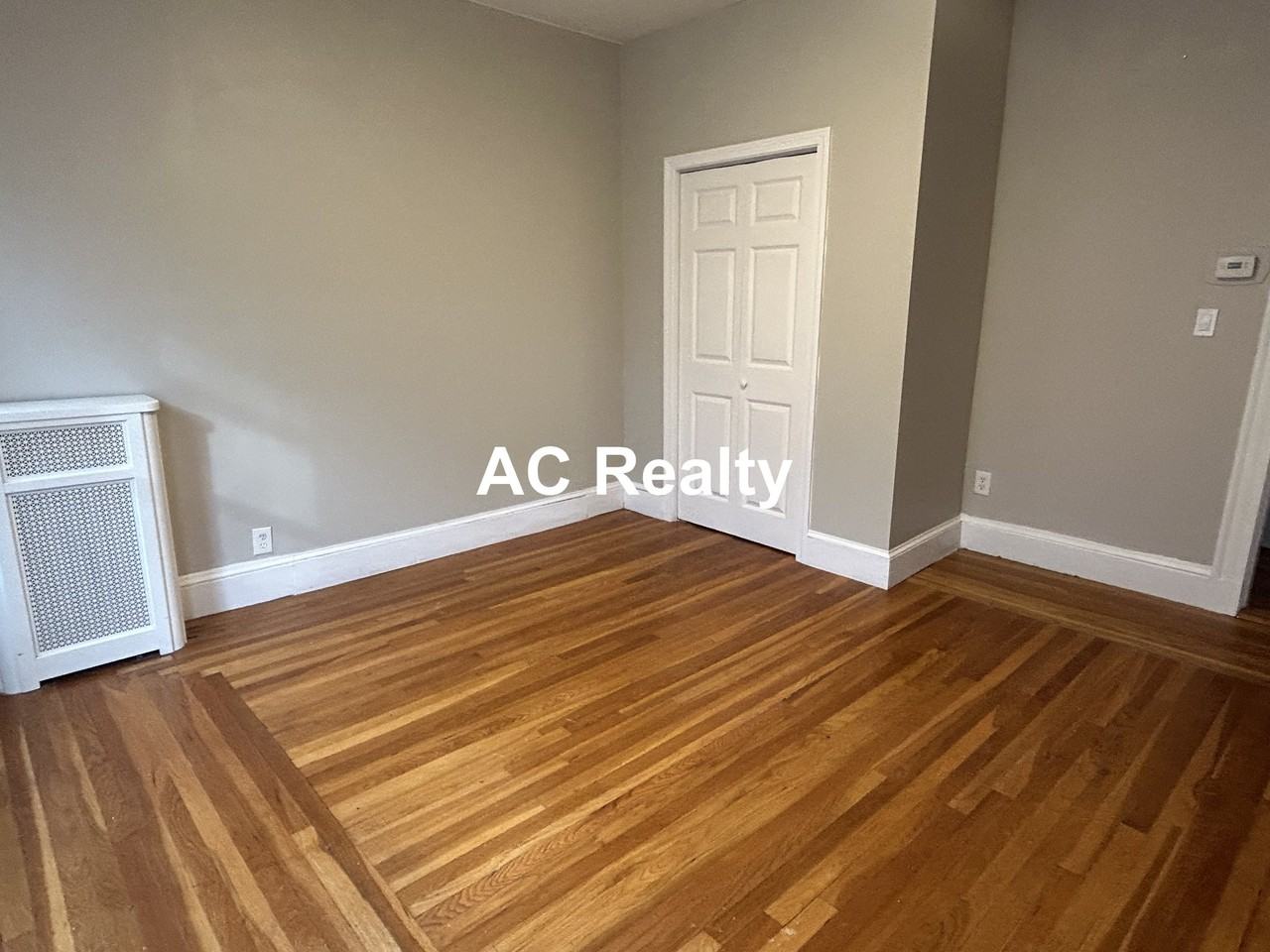506 Cross St #1 - Photo 5 of 10