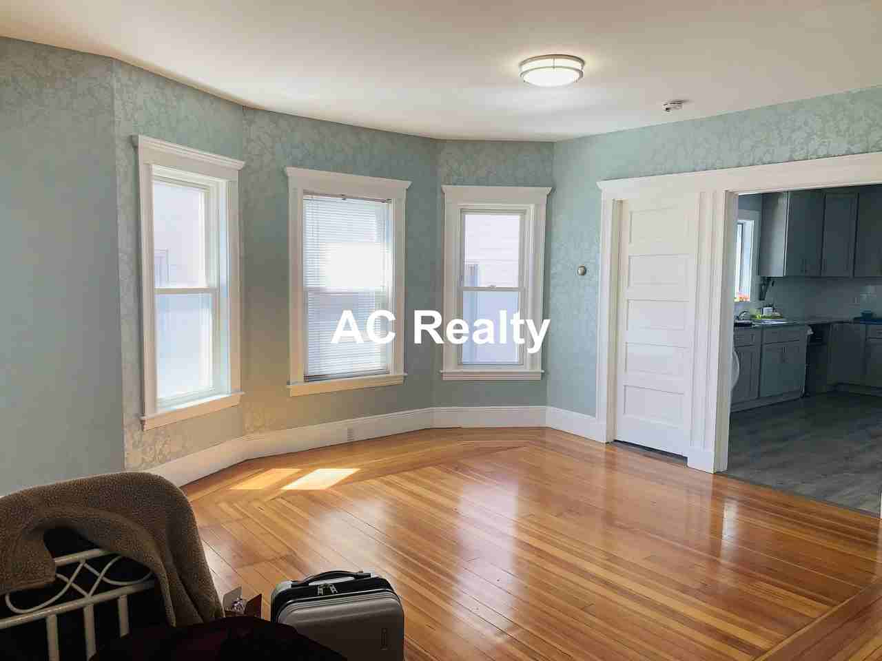 111 Judson St #1 - Photo 2 of 5