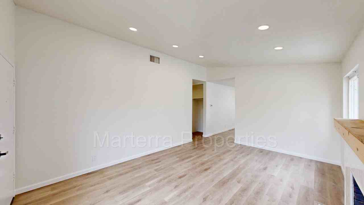 26758 Calle Alcala - Photo 4 of 29