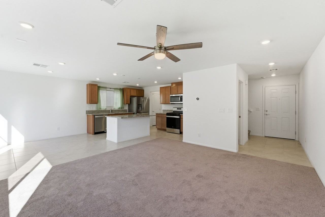 5427 Barcola Ave - Photo 5 of 40