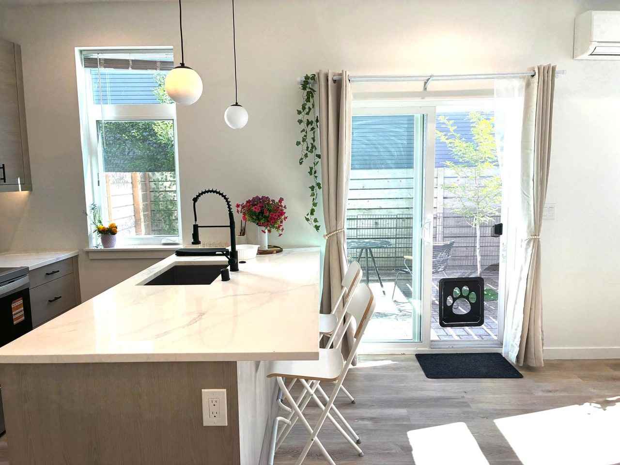 2925 39th Ave Sw - Photo 5 of 16
