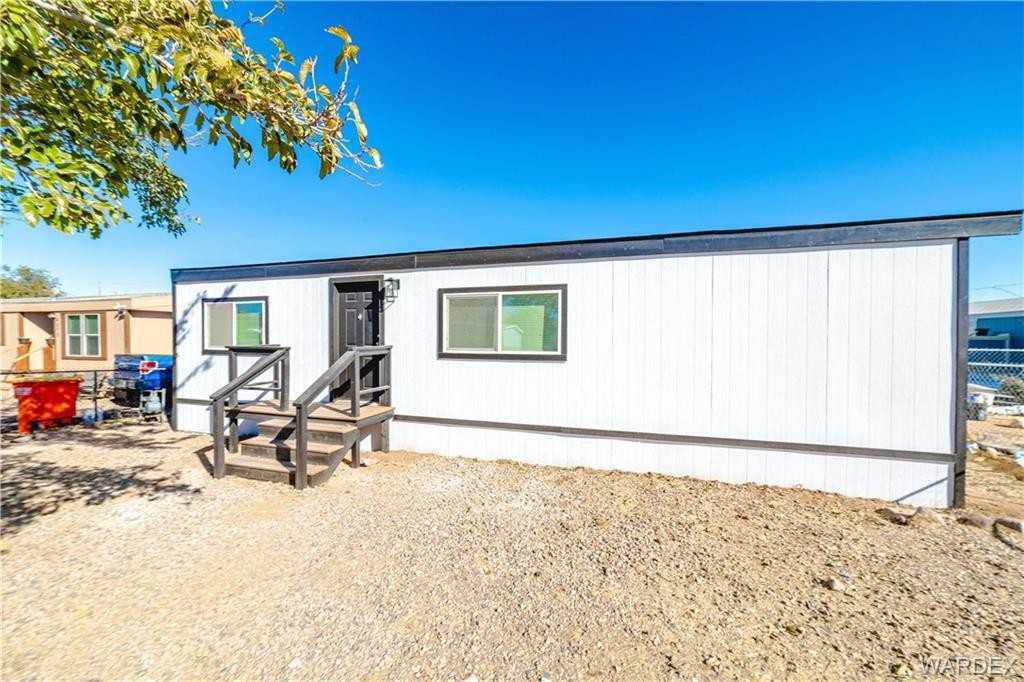 4562 N Glen Rd - Photo 3 of 8