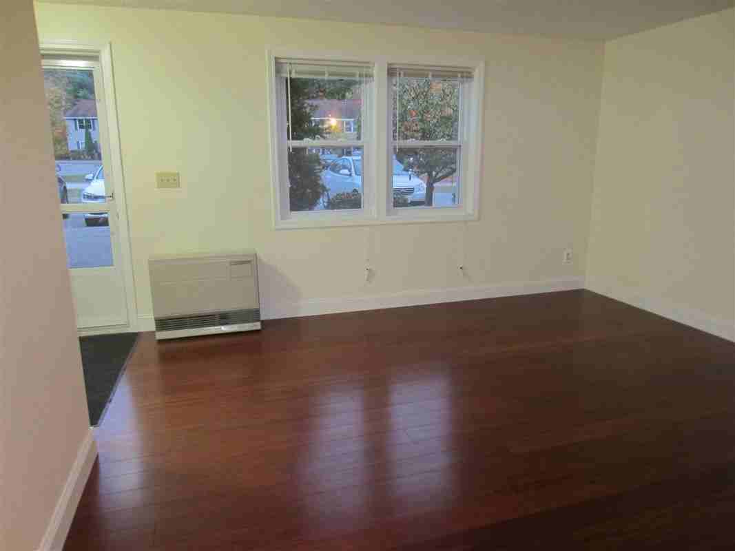 1025 S Mammoth Rd ##6 - Photo 5 of 21