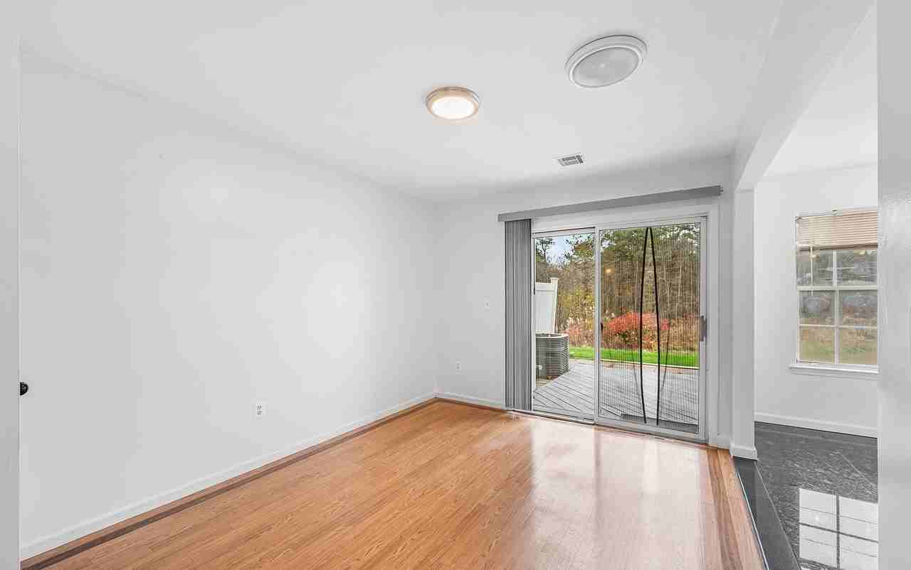 6 Groom Ct - Photo 6 of 29