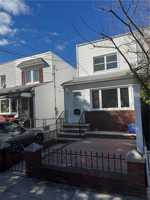 featured image of 1476 E 53rd St