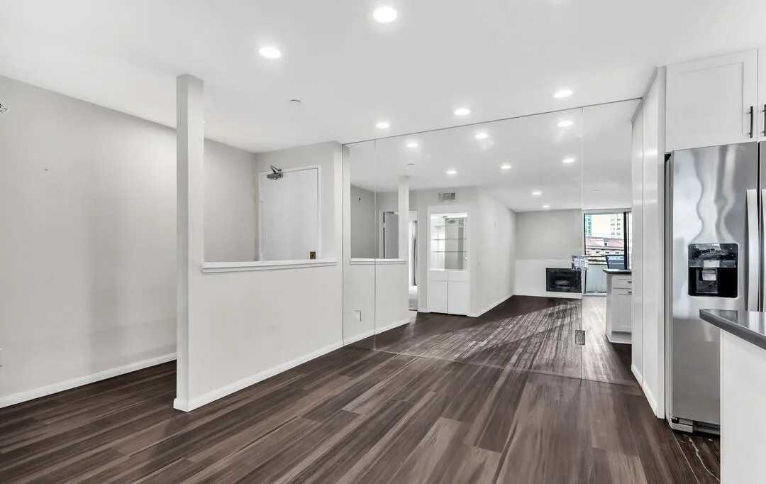 850 State St - Photo 5 of 17