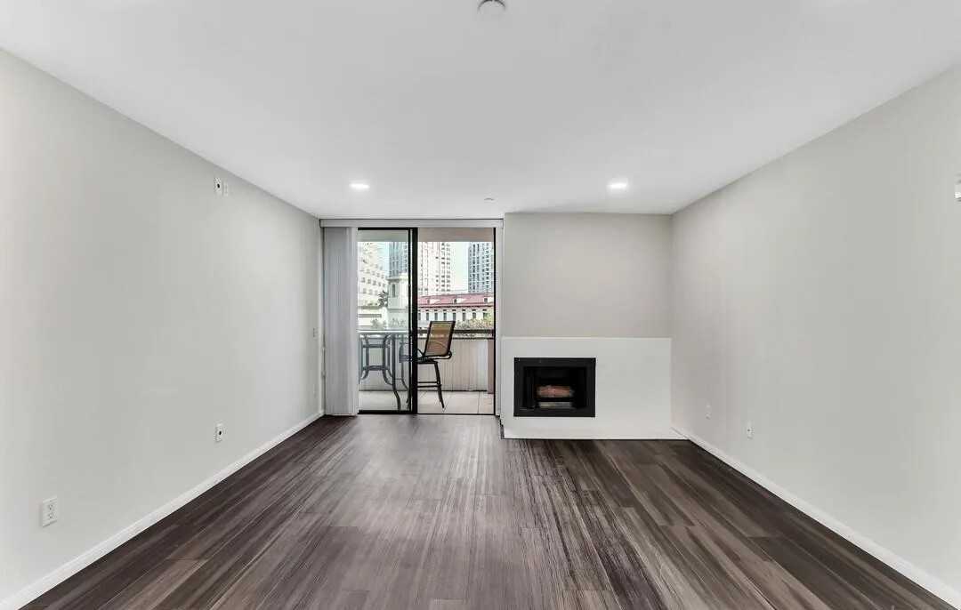 850 State St - Photo 7 of 17