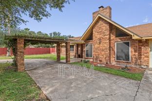 609 Inverary Dr - Photo 1 of 1