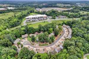 featured image of 2676 White Oak Ln