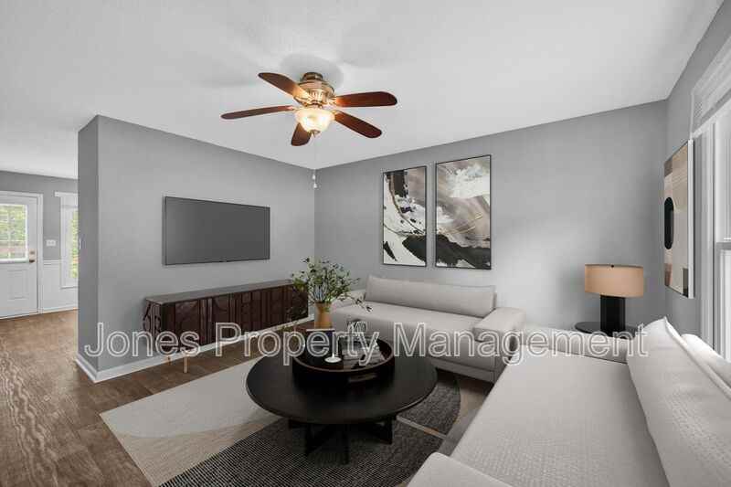 2676 White Oak Ln - Photo 5 of 35