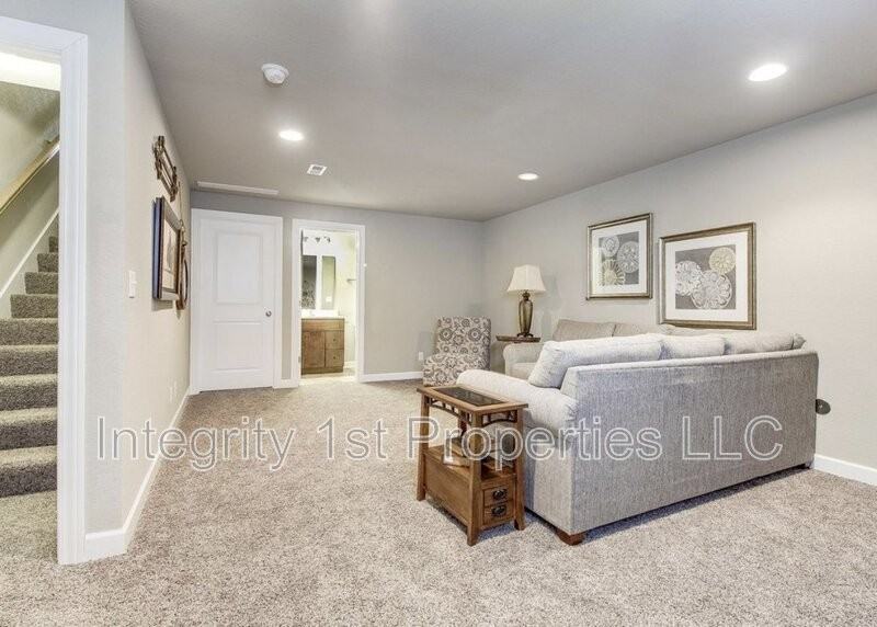 10501 Clubhouse Dr - Photo 7 of 22