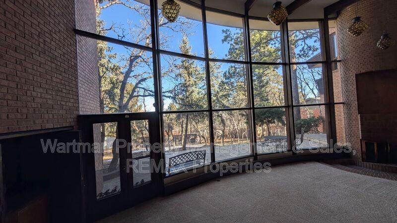 15 Upland Rd - Photo 6 of 50