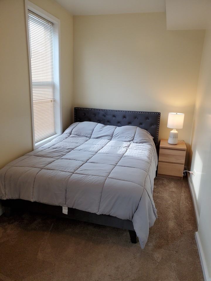 3034 N Drake Ave #1R - Photo 5 of 11