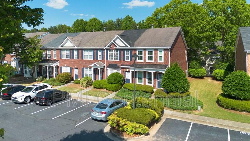 1528 Cove Creek Cir - Photo 3 of 23