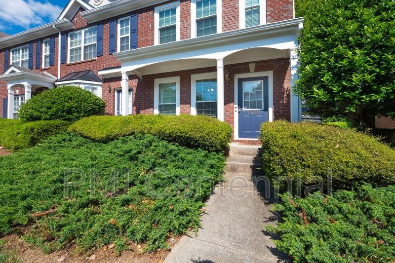 1528 Cove Creek Cir - Photo 4 of 23