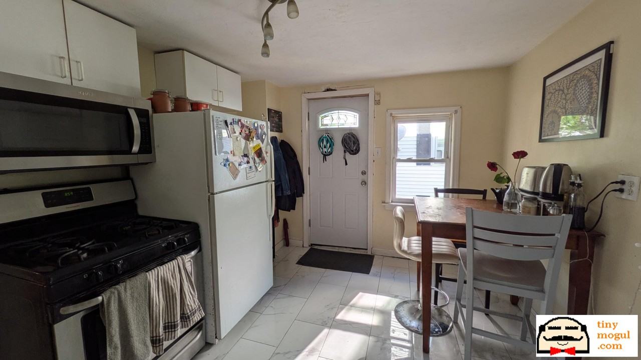 40 Bristol St #2 - Photo 4 of 15