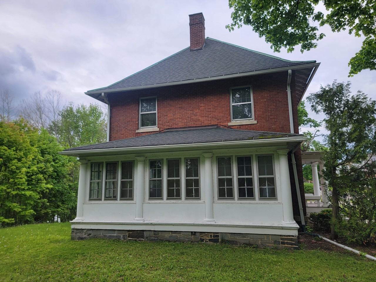 607 Chenango St #NA - Photo 5 of 50