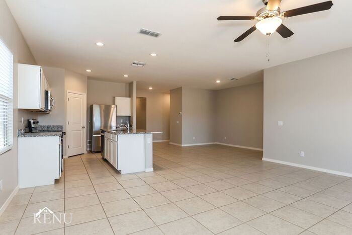 18389 N Conquistador Dr - Photo 4 of 17