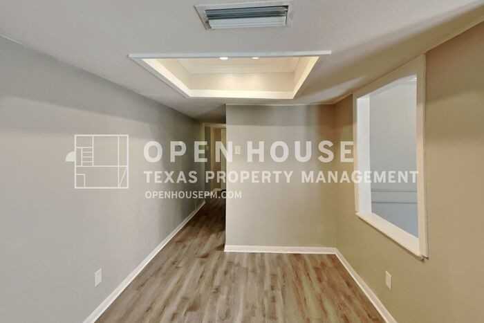 1200 Middle Cove Dr - Photo 7 of 21