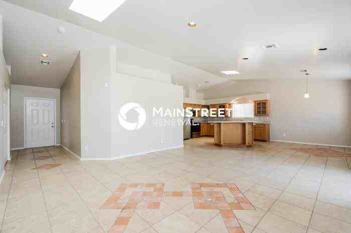 6002 S Morris Blvd - Photo 4 of 16