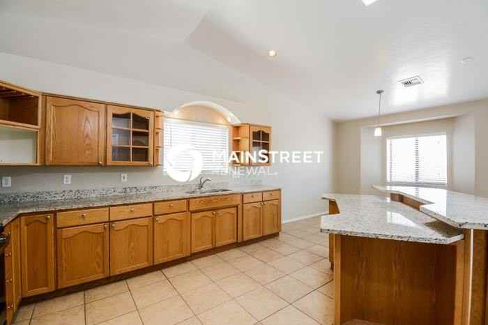 6002 S Morris Blvd - Photo 6 of 16
