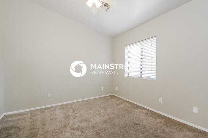 6002 S Morris Blvd - Photo 7 of 16