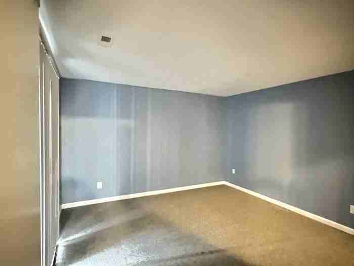 233 Summerwalk Cir - Photo 5 of 12