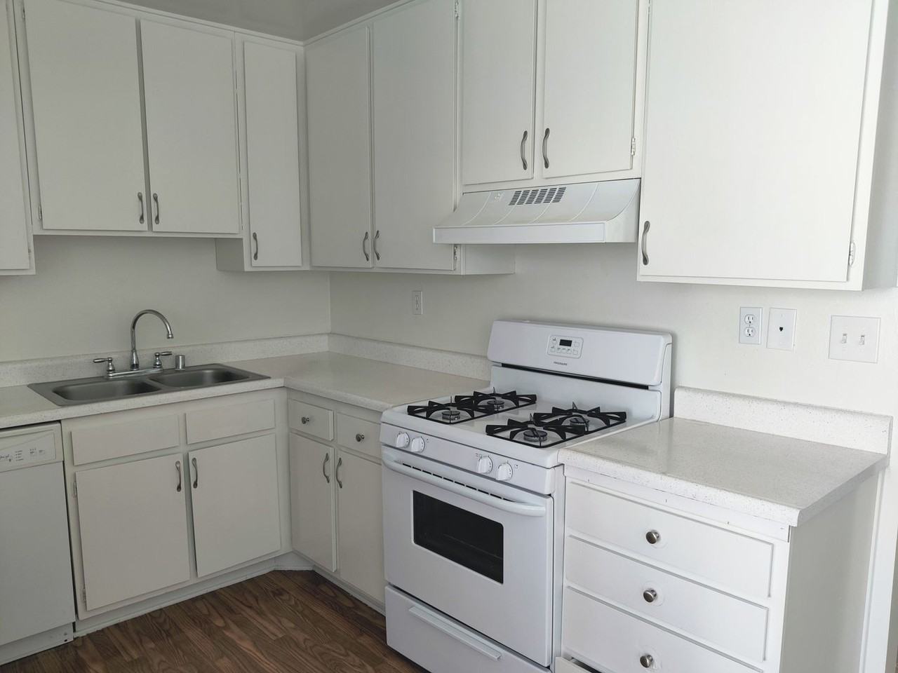 Northridge Place Apartments - Photo 5 of 11