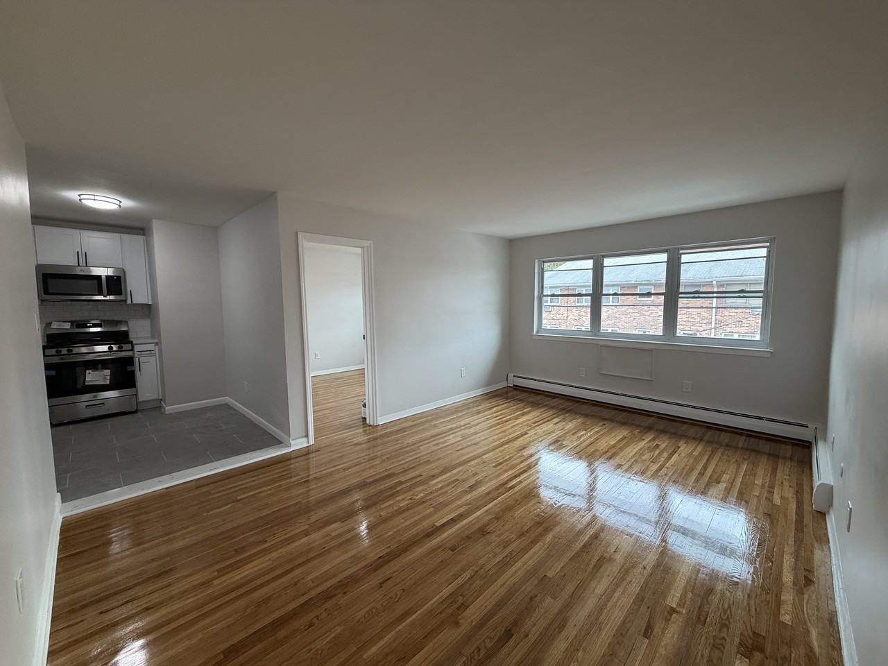 448 Lincoln AveApt C14 #448C14 - Photo 2 of 8