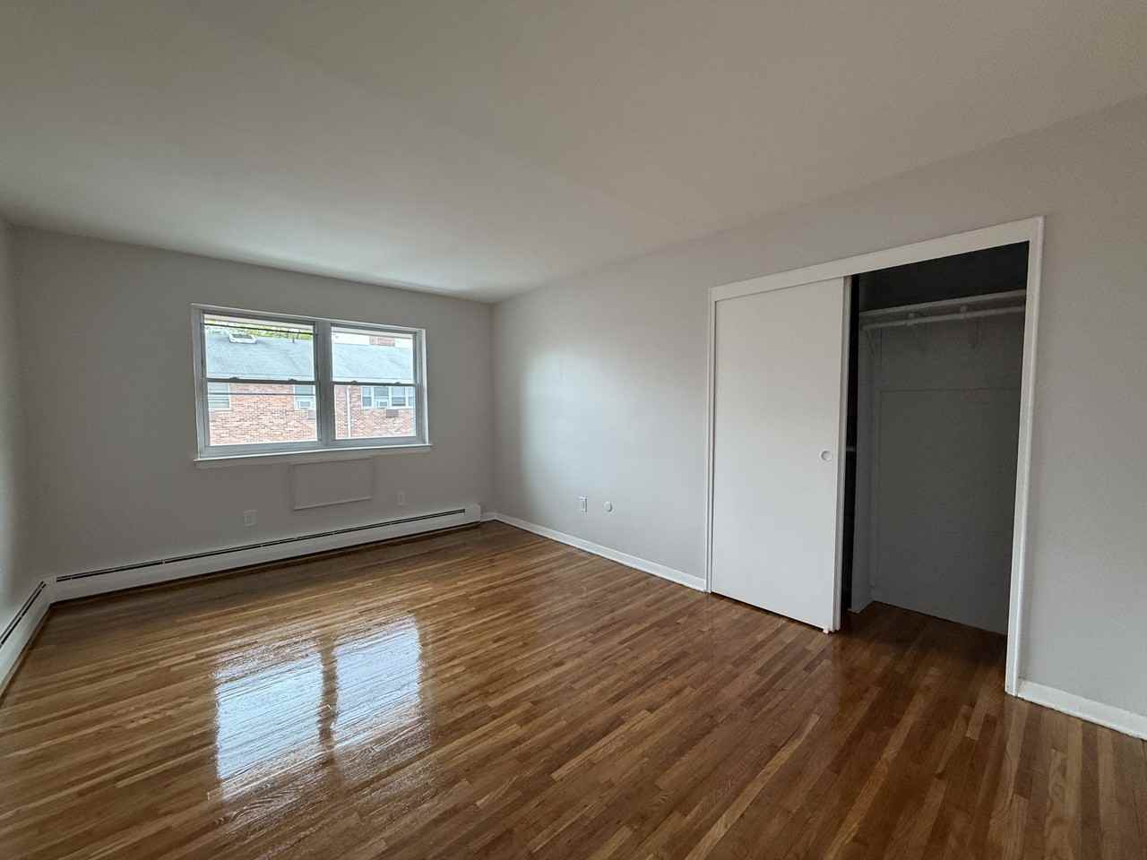 448 Lincoln AveApt C14 #448C14 - Photo 3 of 8