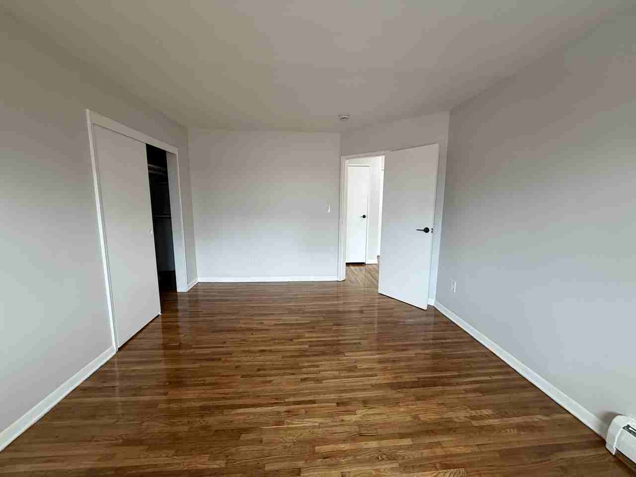 448 Lincoln AveApt C14 #448C14 - Photo 4 of 8