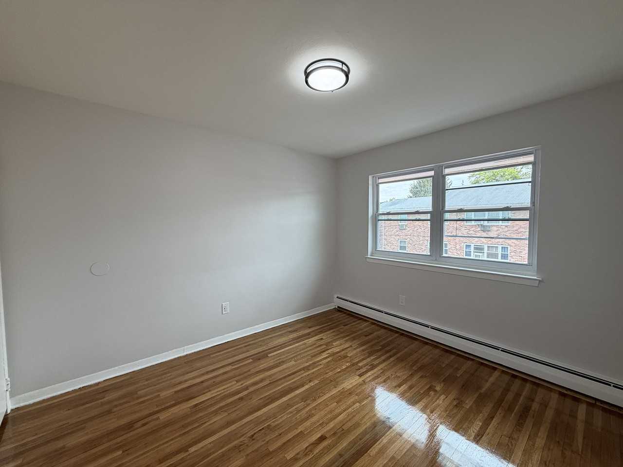 448 Lincoln AveApt C14 #448C14 - Photo 6 of 8